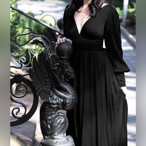 NWOT Black Maxi Trashy Diva Gown
